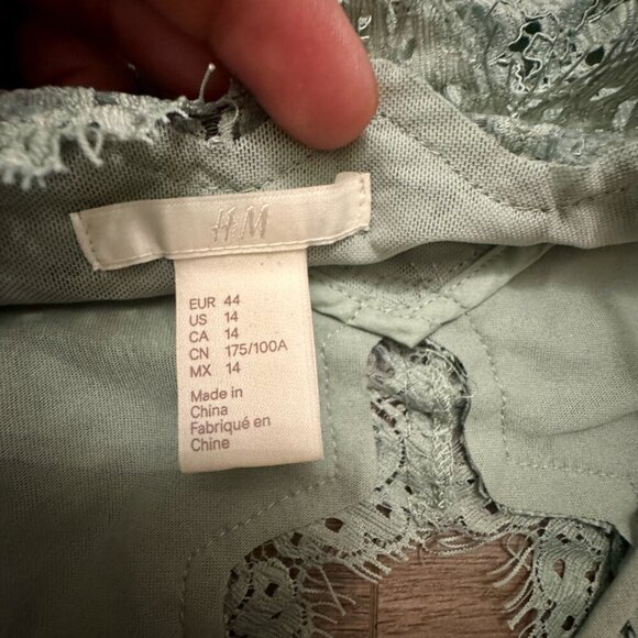 💚 H&M Lace Bralette Crop Top | Sage Green | Side Zip | Size 14 - Picture 7 of 7